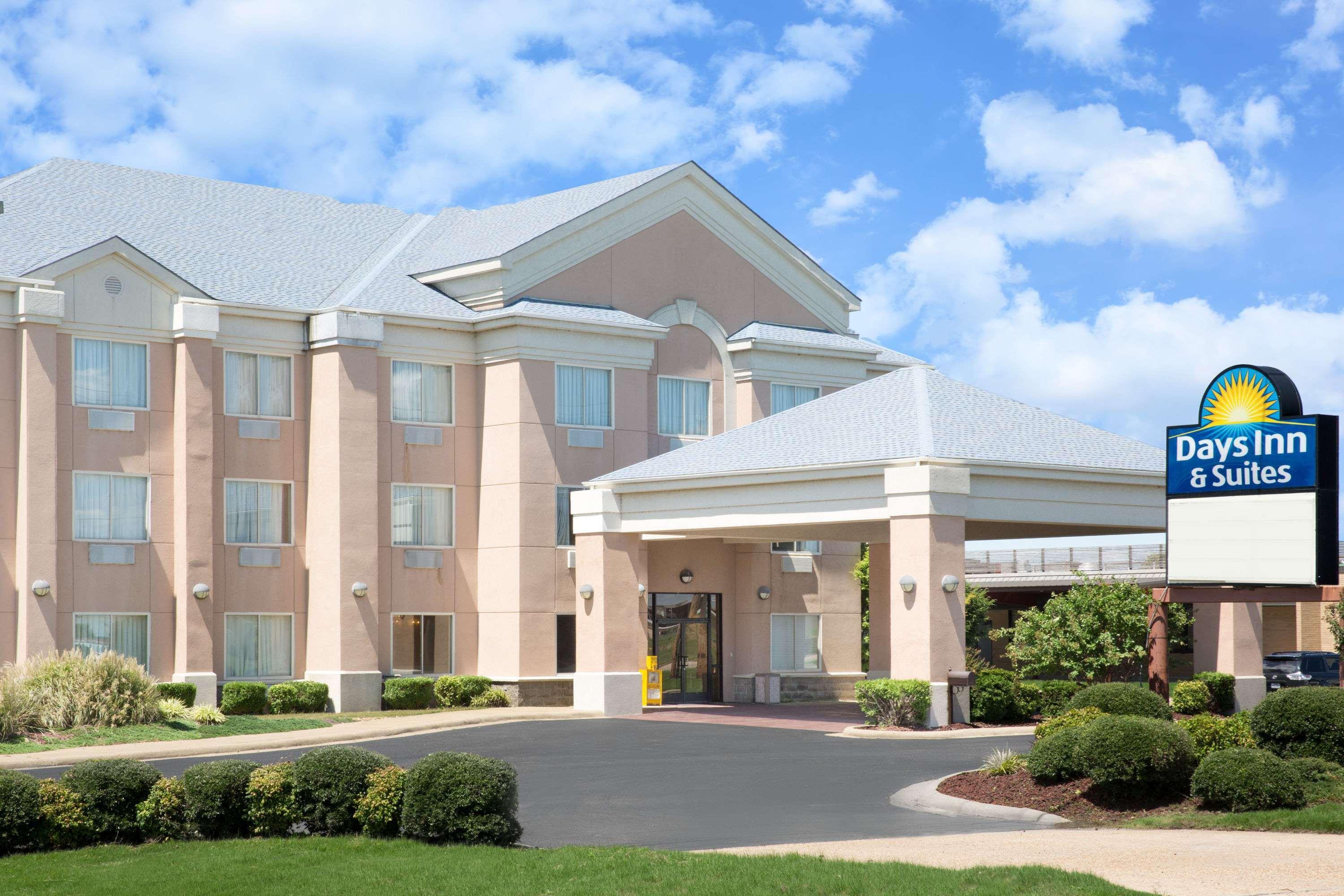 Days Inn & Suites By Wyndham Pocahontas Exteriér fotografie
