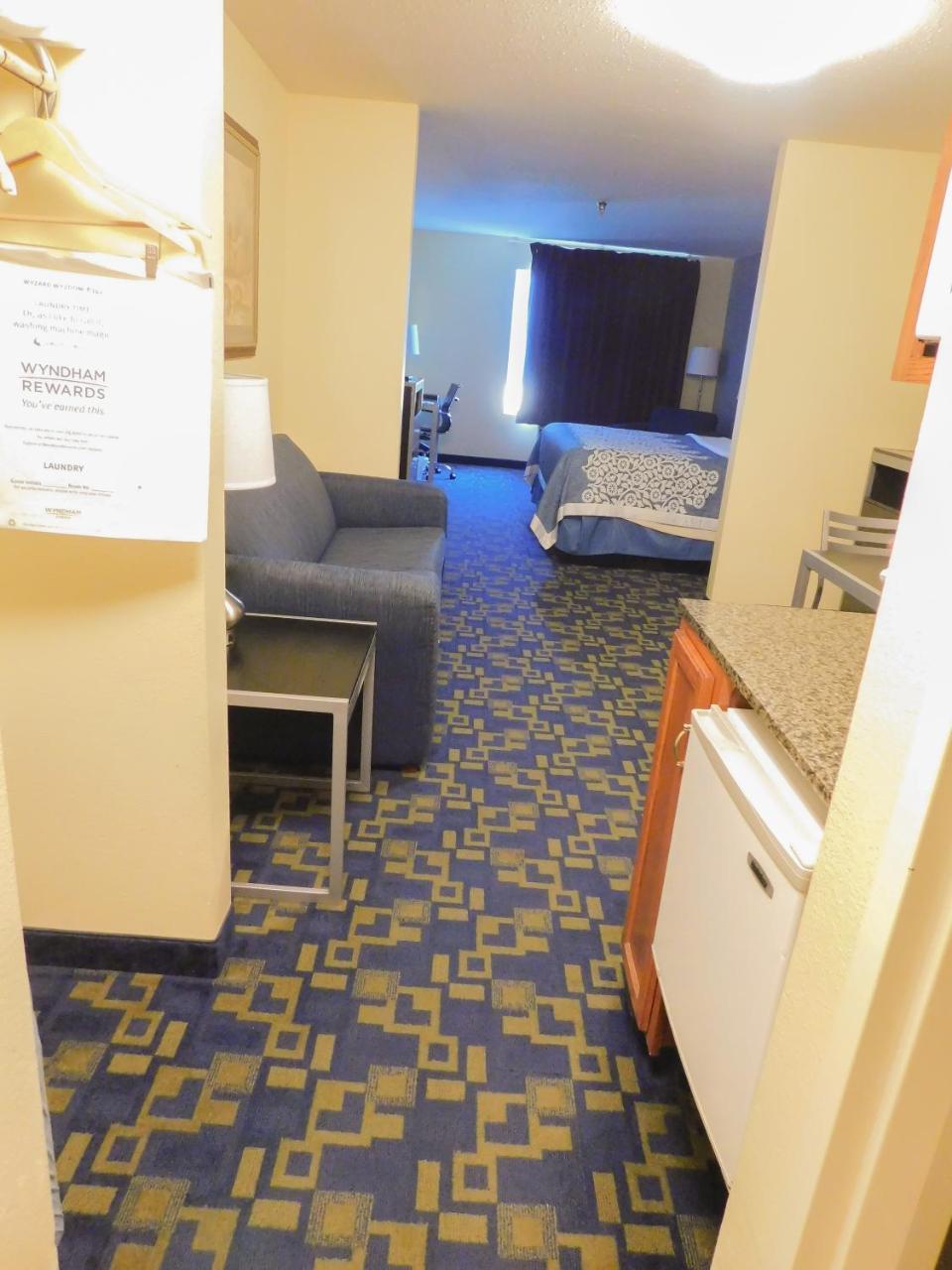 Days Inn & Suites By Wyndham Pocahontas Exteriér fotografie