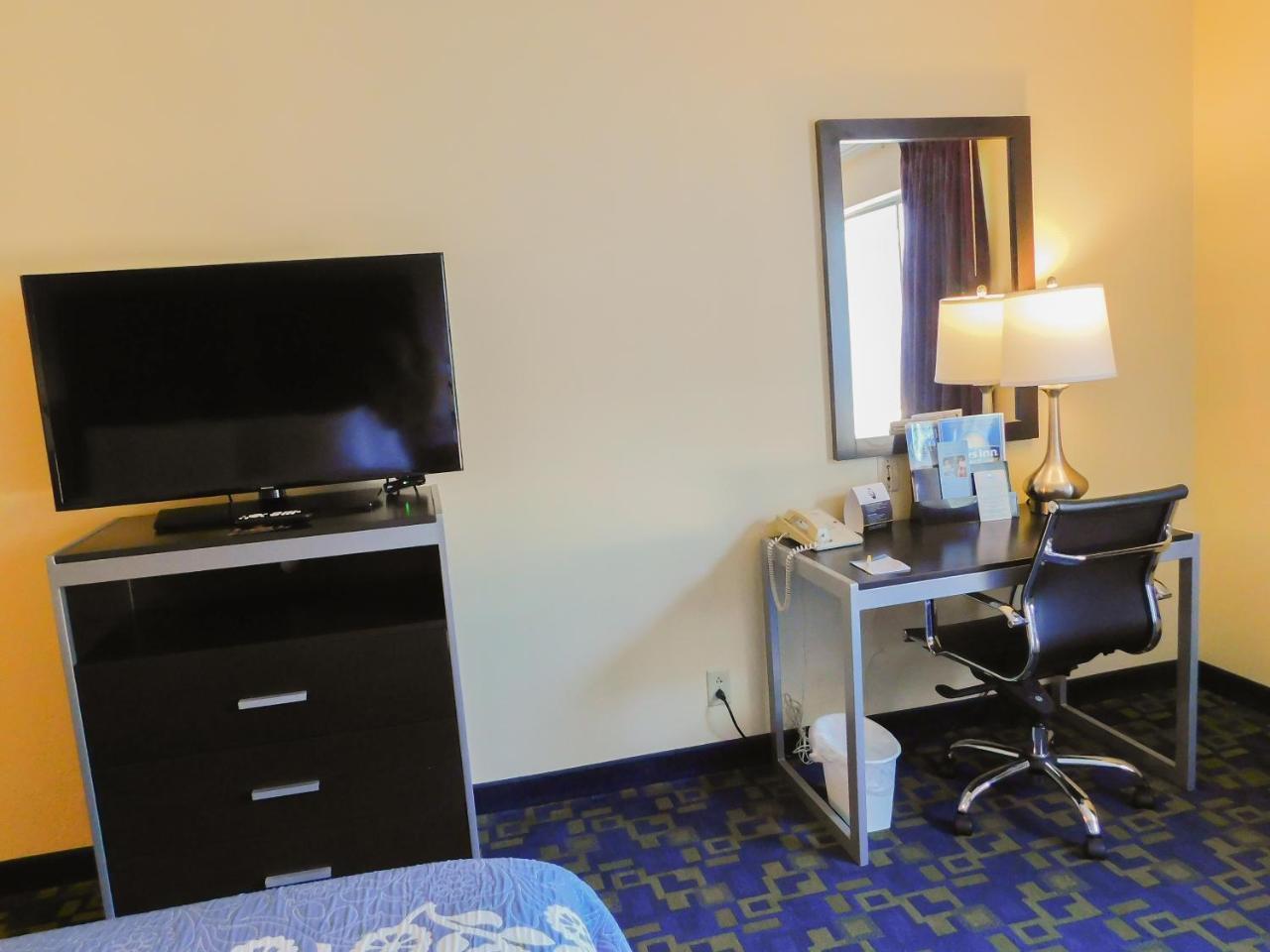 Days Inn & Suites By Wyndham Pocahontas Exteriér fotografie