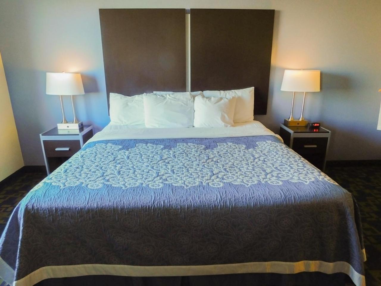 Days Inn & Suites By Wyndham Pocahontas Exteriér fotografie